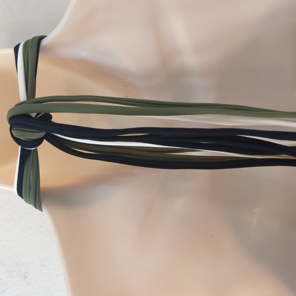 California Sunshine Ladies Macrame Halter Swim Top - Picture 6 of 13